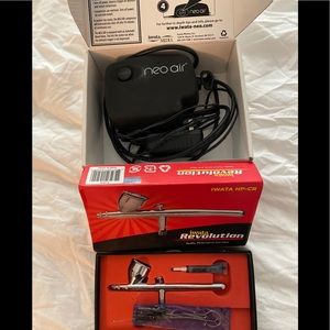 Airbrush with compressor